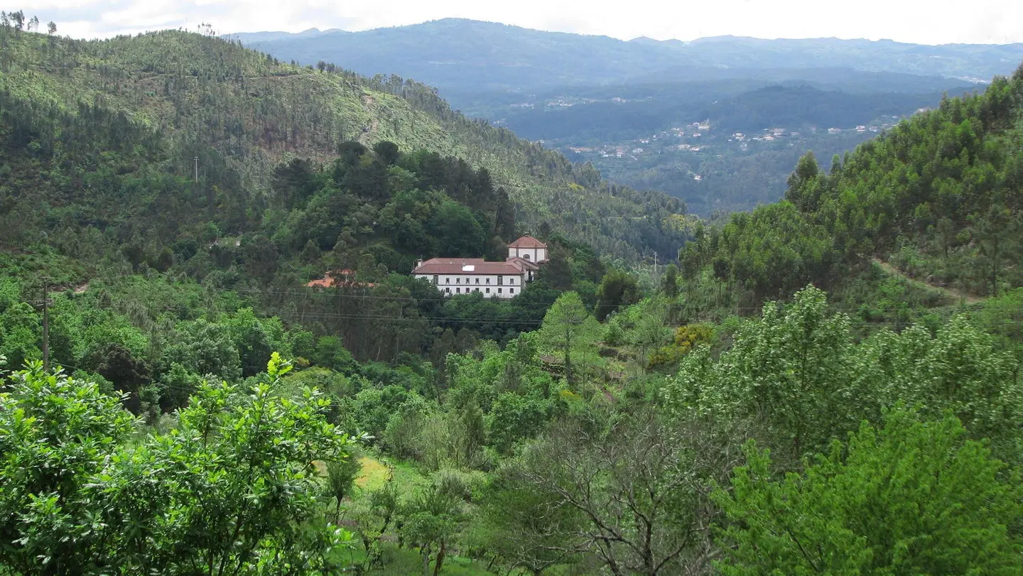 Mosteiro De S. Cristovao De Lafoes LANDSCAPE