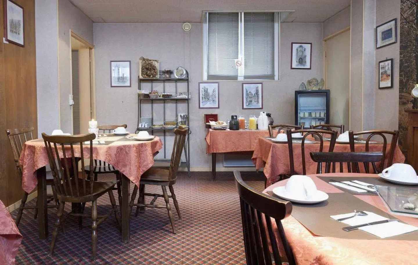 Alive Hotel De Quebec Restaurant
