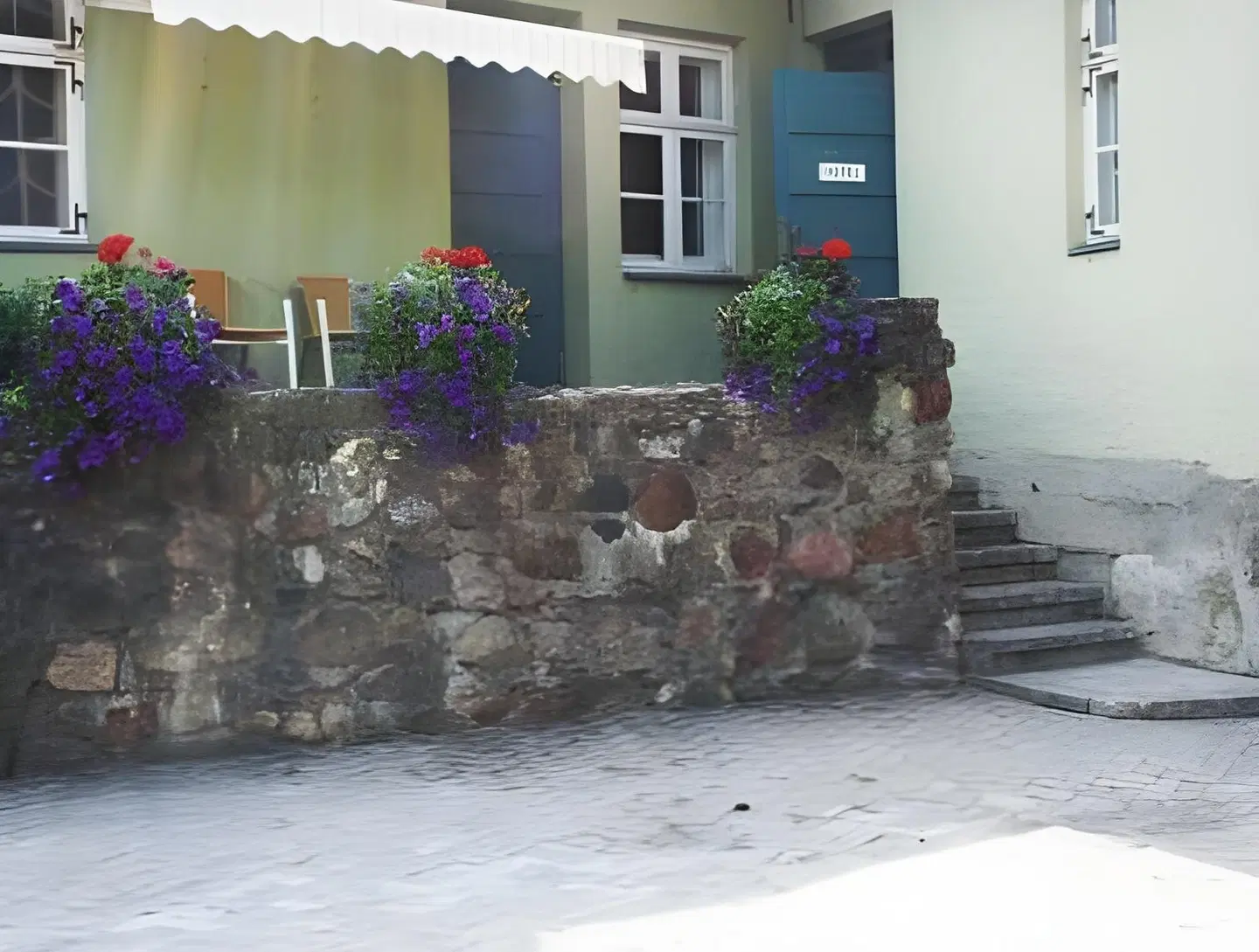 2 Baloi Terrasse