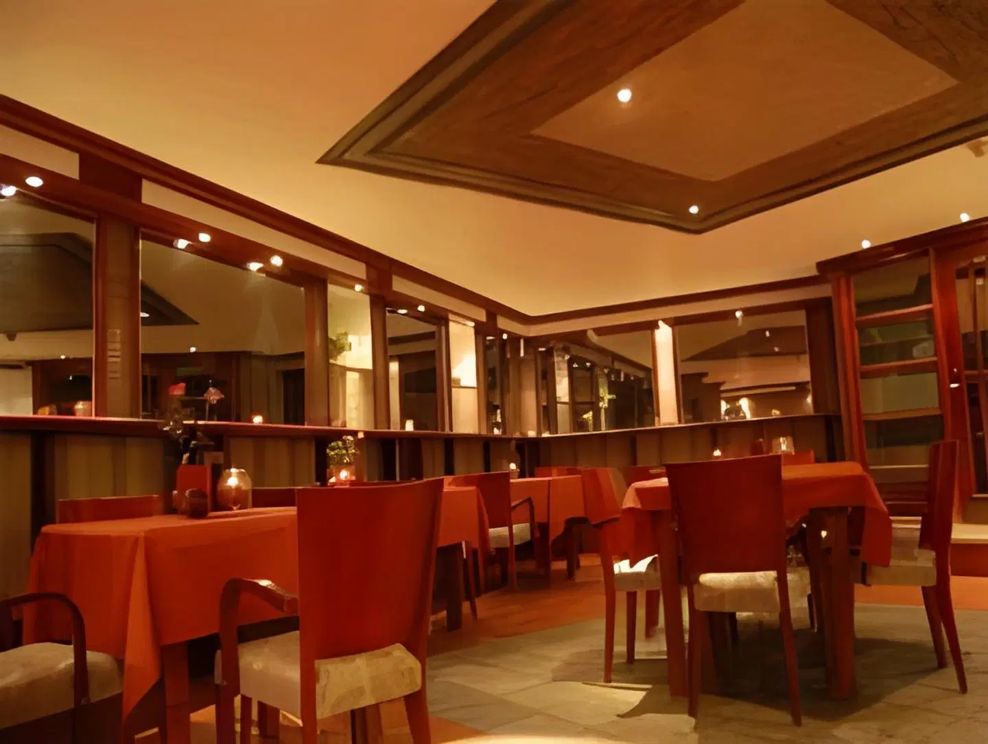 Alex Maja Bar