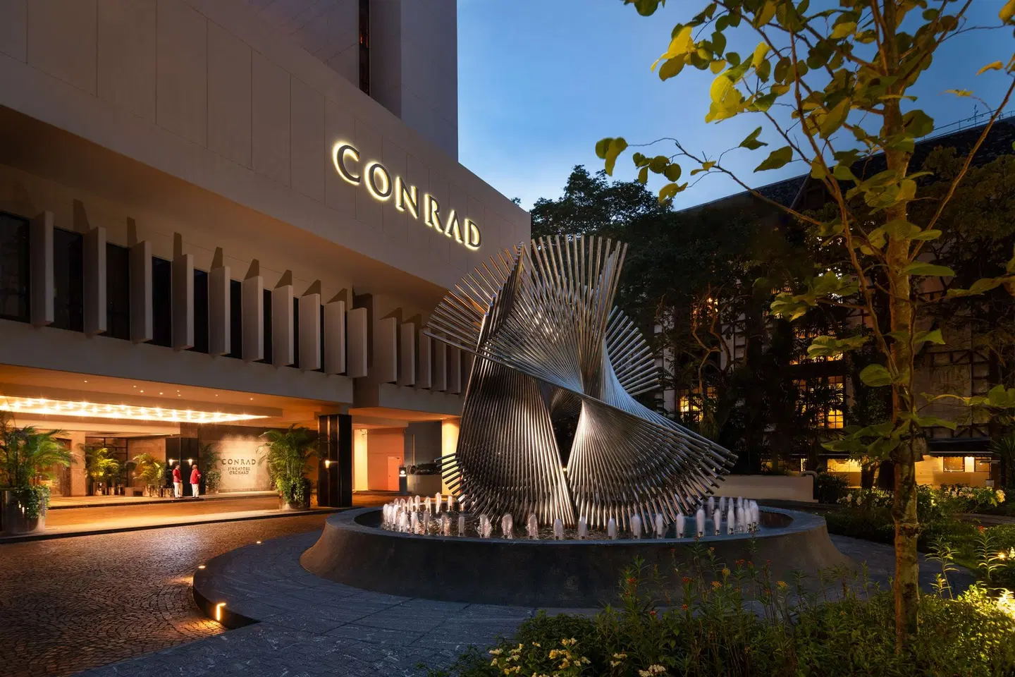 Conrad Singapore Orchard EXTERIOR