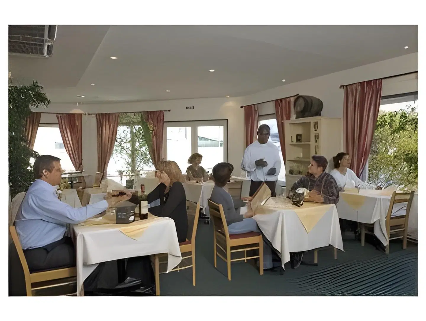 ibis Clermont-Ferrand Sud Carrefour Herbet Restaurant