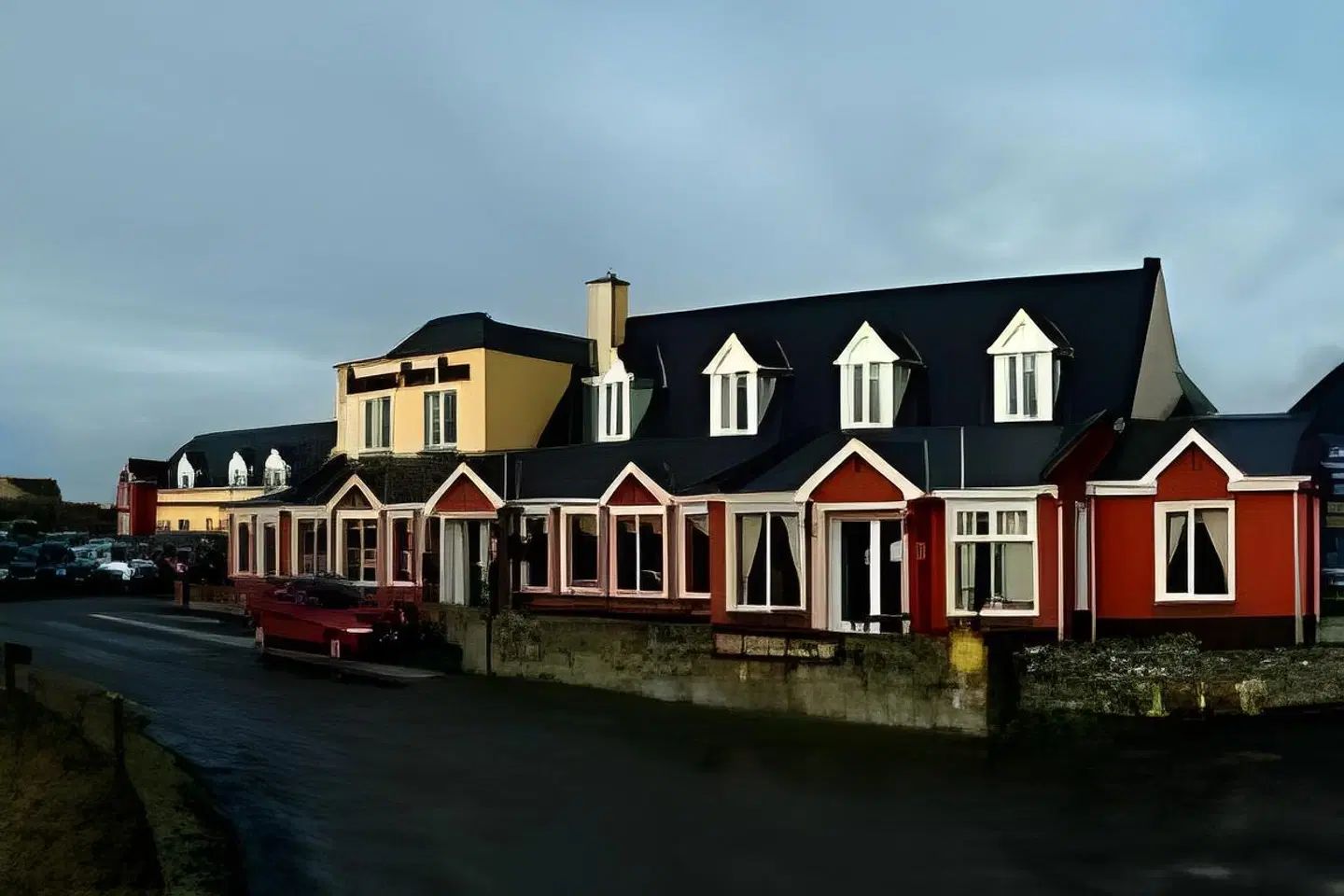 Bellbridge House Hotel EXTERIOR