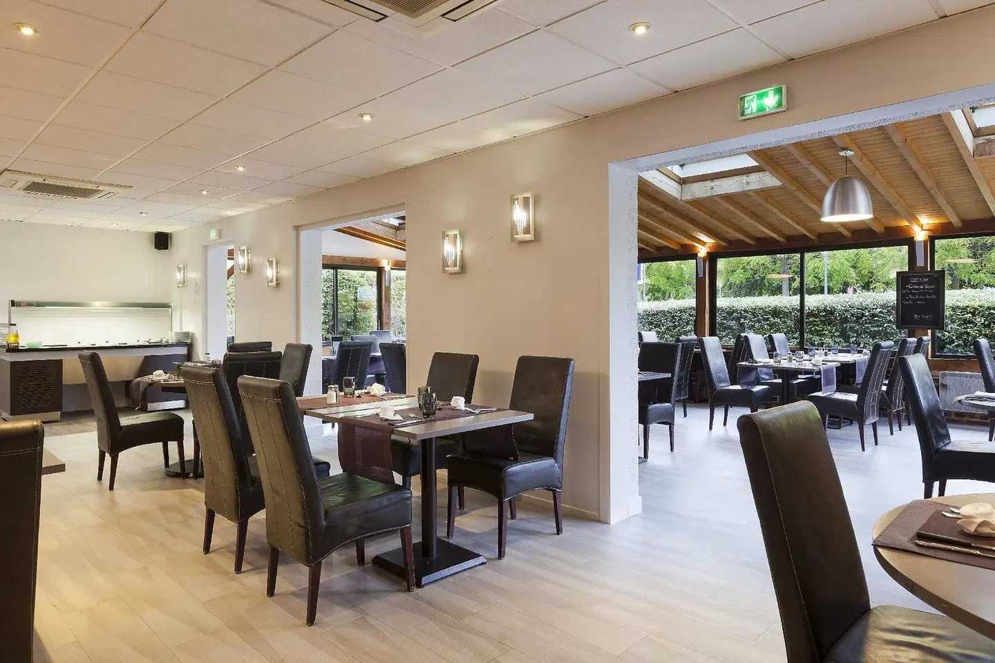 Comfort Evreux Bar