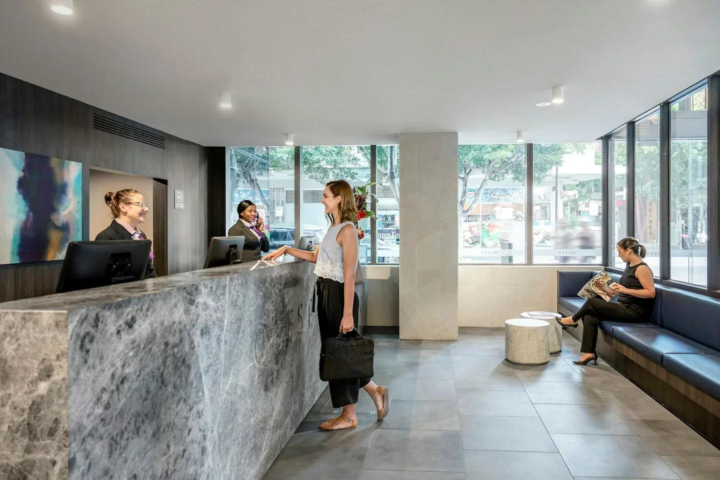 Quest NewQuay LOUNGE_LOBBY