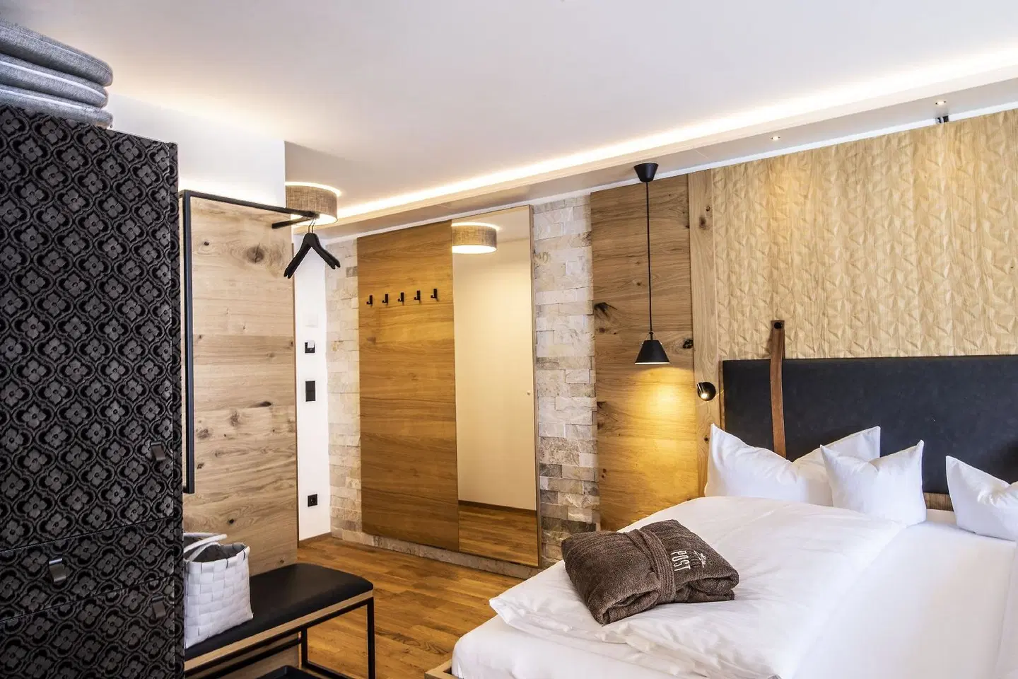 Alpen Hotel Post ROOM_EXAMPLE
