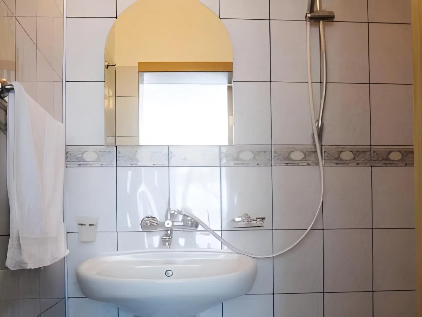 Elena Guest House Badezimmer