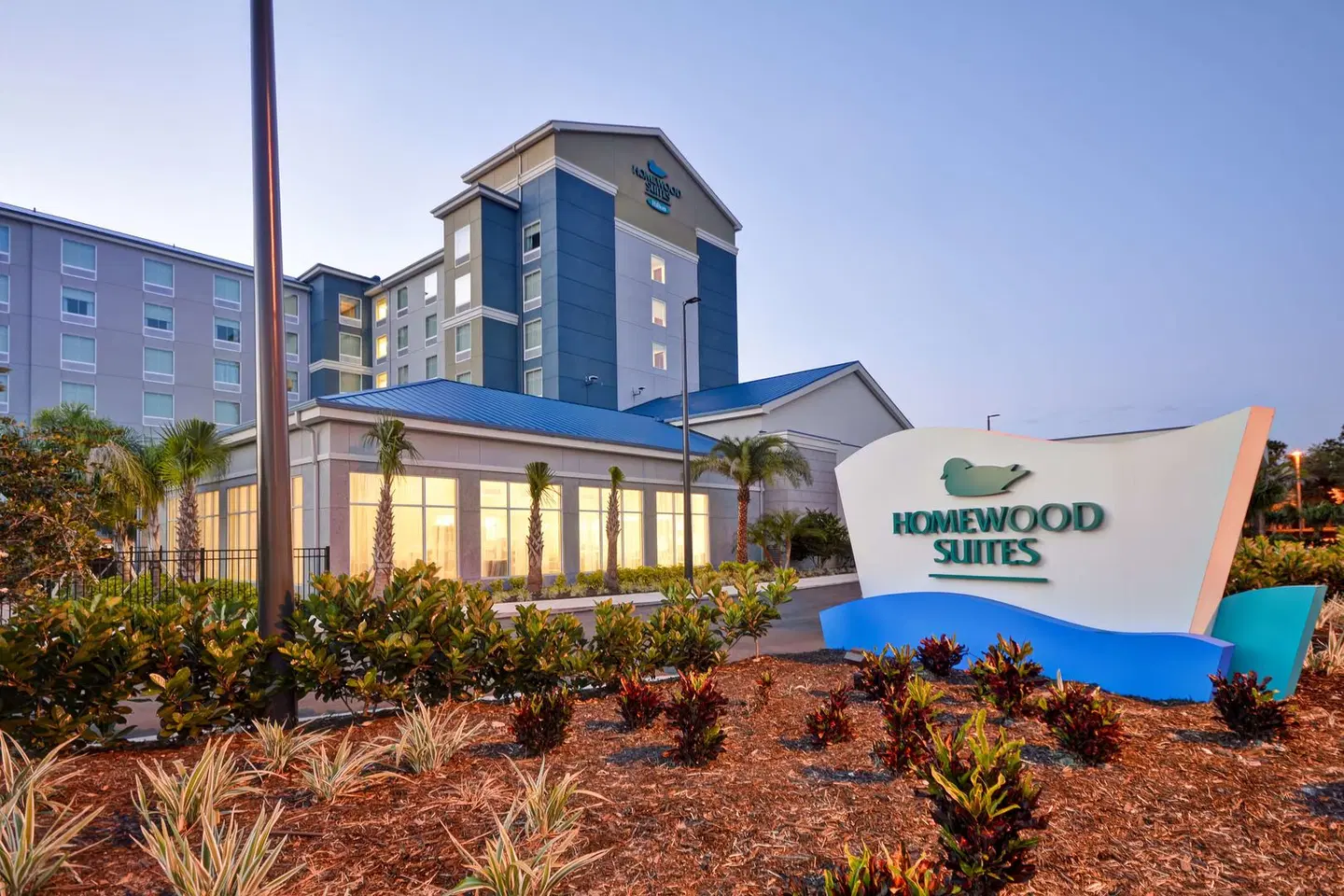 Homewood Suites by Hilton Orlando Theme Parks EXTERIOR