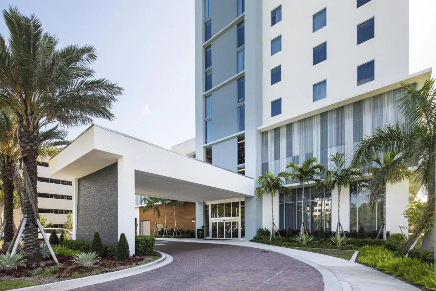 AC Hotel by Marriott Miami Aventura EXTERIOR