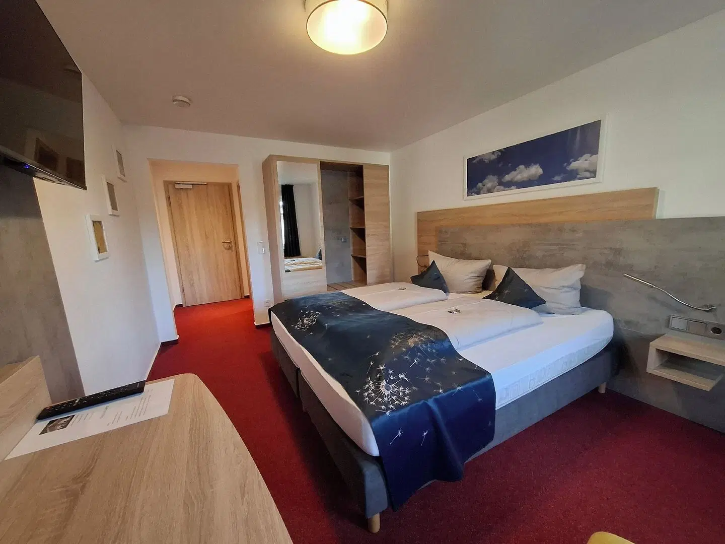 Hotel Bike & Hike ROOM_EXAMPLE