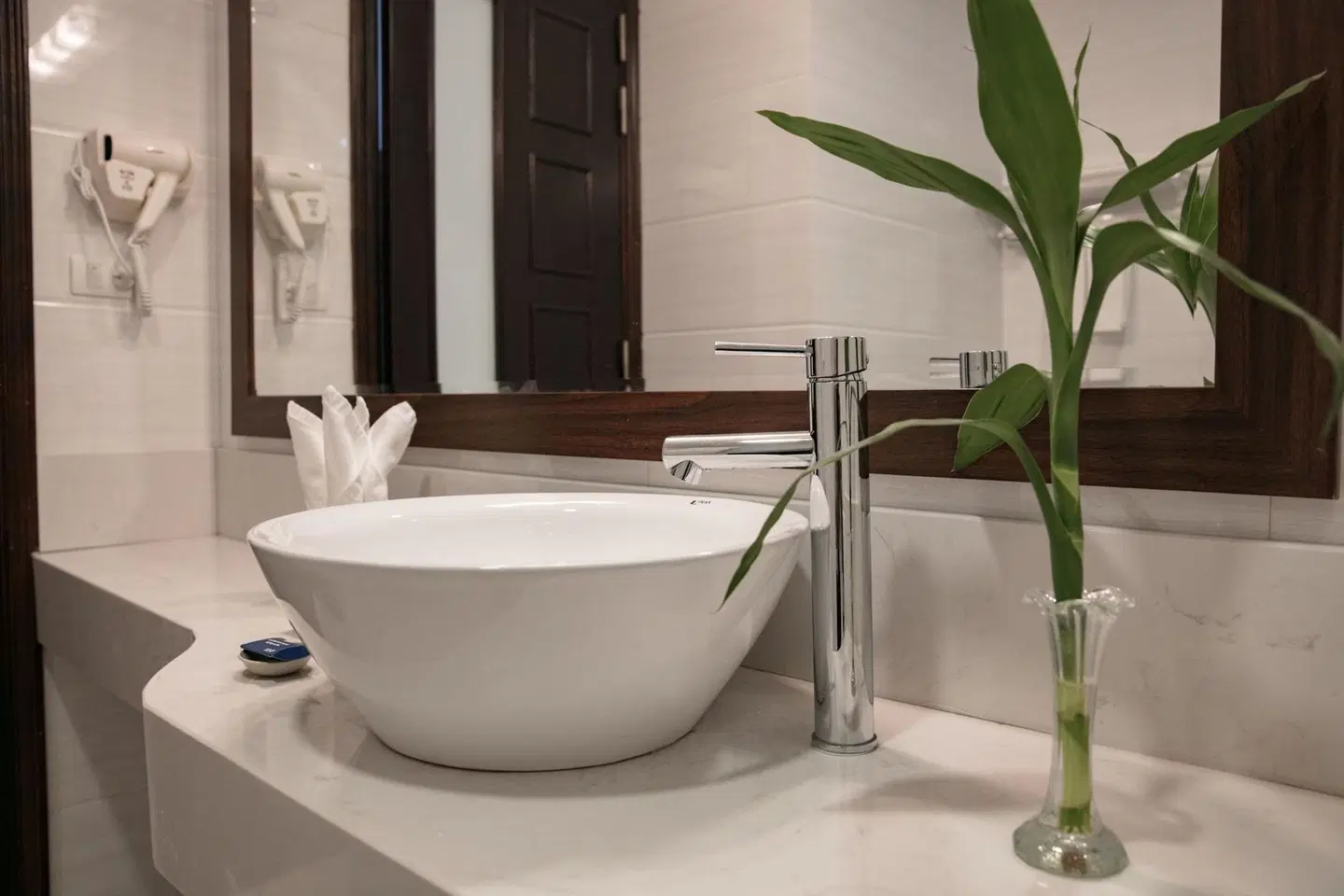 Hanoi Legacy Hotel - Bat Su Badezimmer