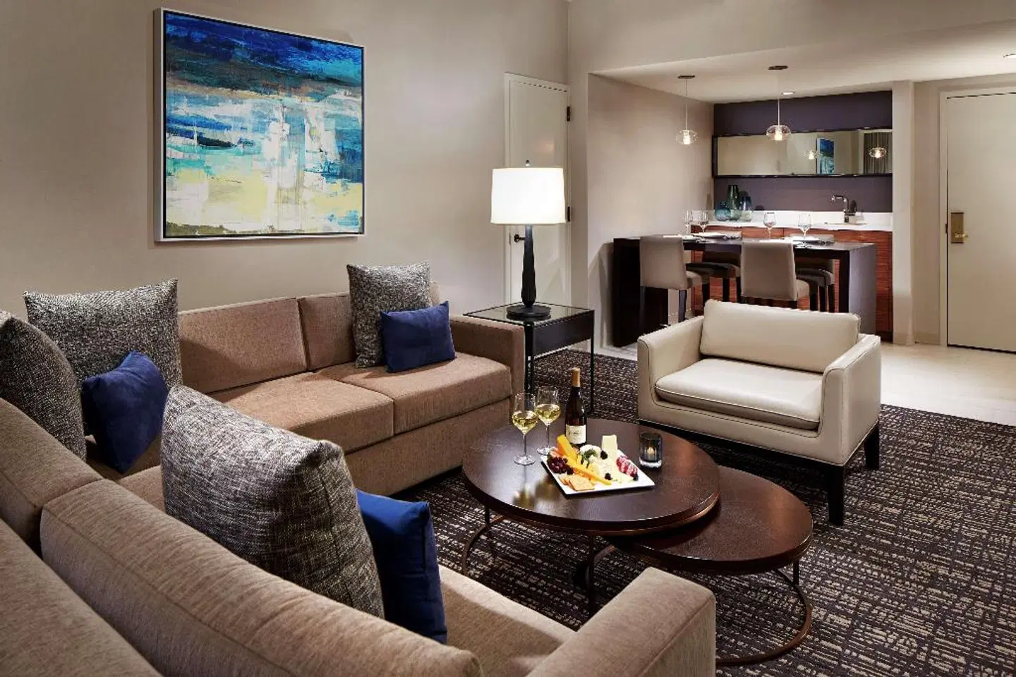 Hilton San Diego Mission Valley ROOM_EXAMPLE