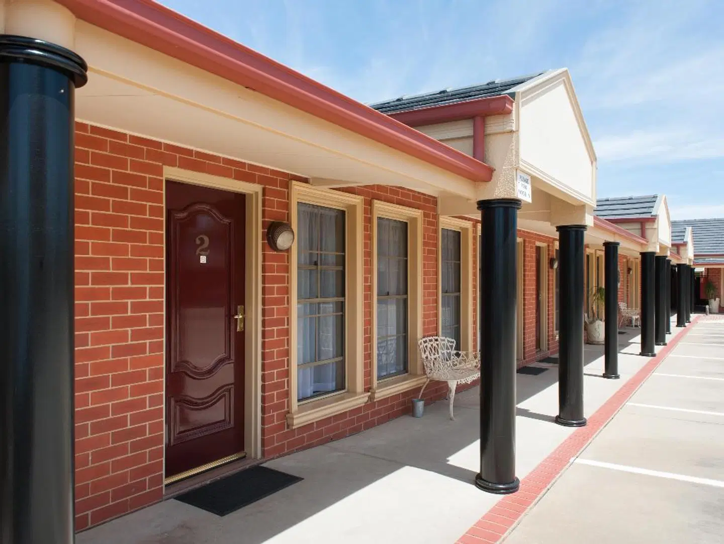 Georgian Motor Lodge EXTERIOR