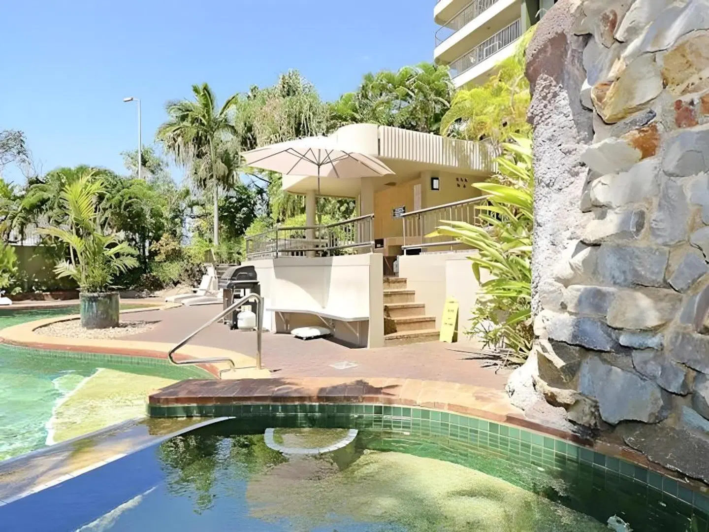 Marrakai Apartments EXTERIOR