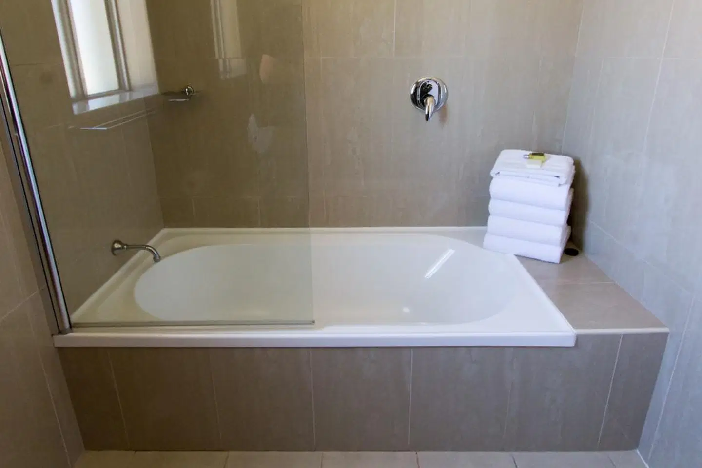 de Russie Suites Orange Badezimmer
