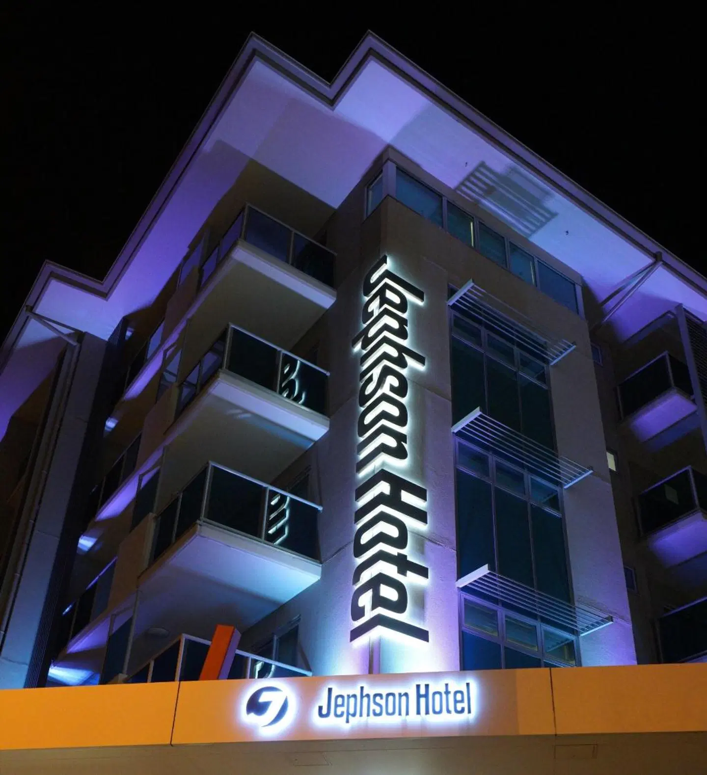 Jephson EXTERIOR