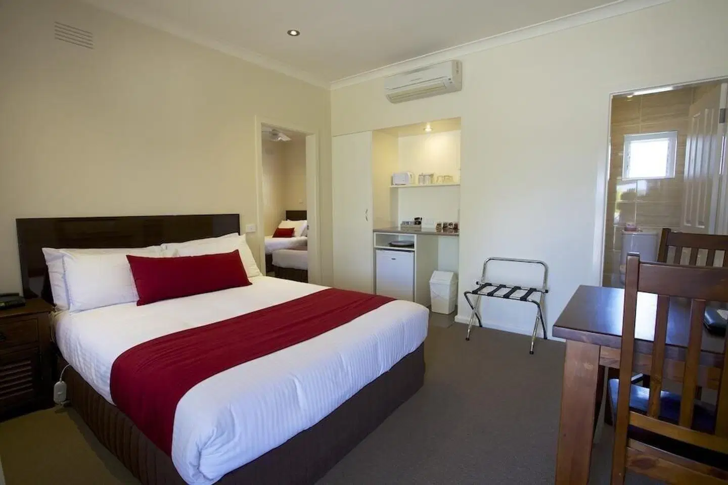 Amaroo Motel ROOM_EXAMPLE