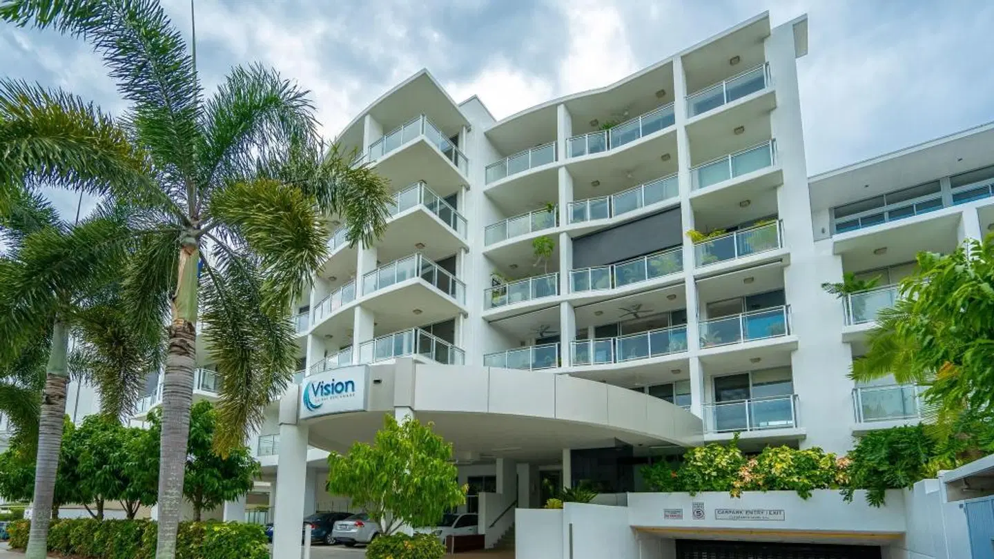 Vision Apartments EXTERIOR