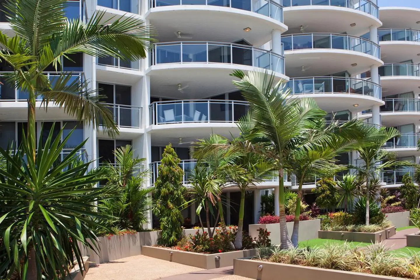 Vision Apartments EXTERIOR