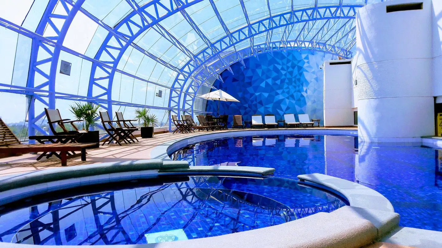 Holiday Inn Puebla Finsa by IHG Hallenbad