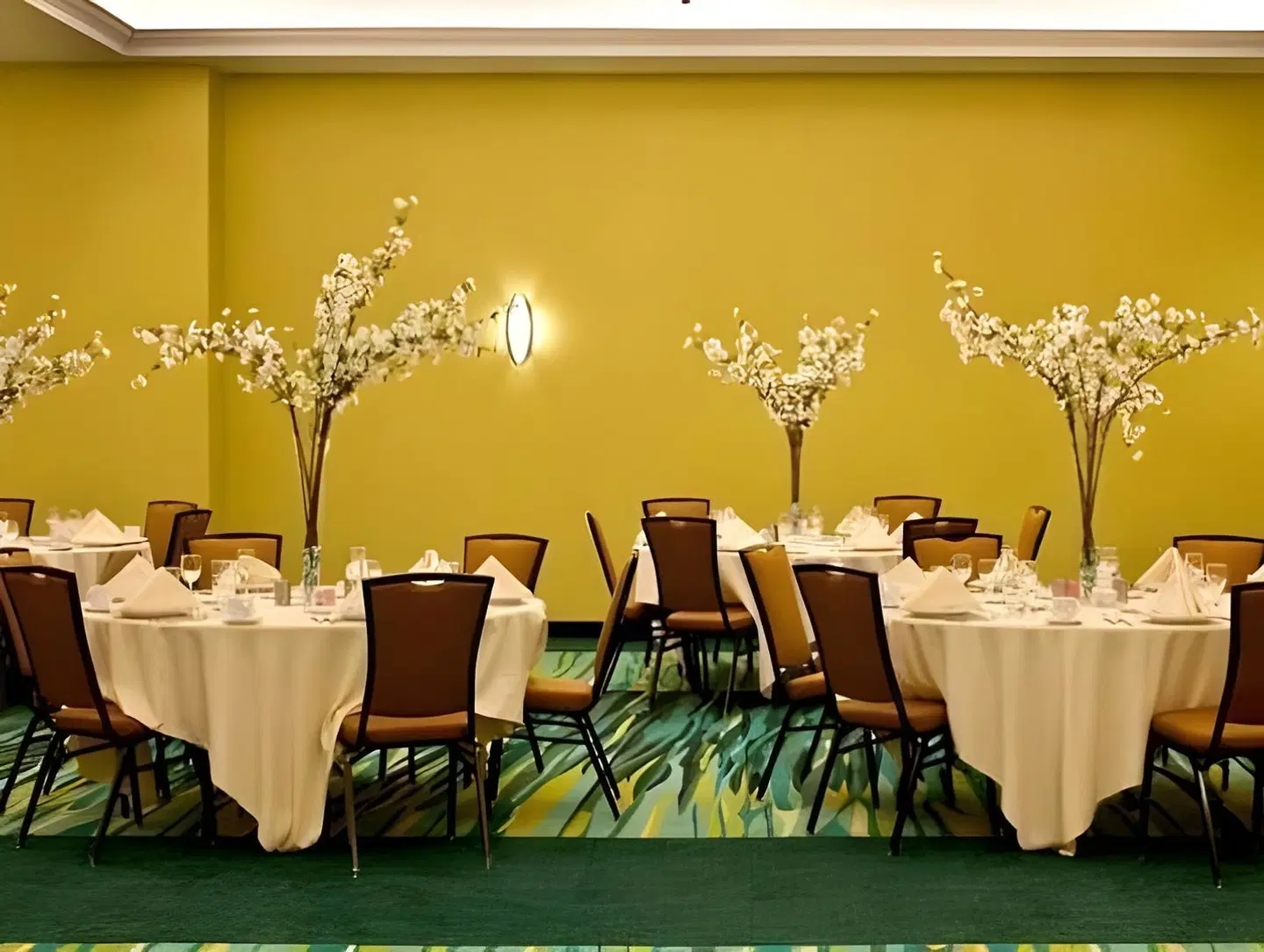 SpringHill Suites by Marriott Huntsville Downtown Restaurant