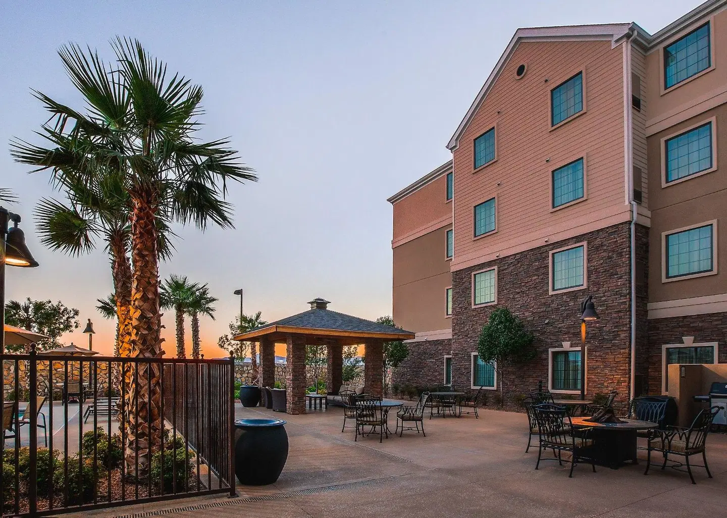 Staybridge Suites El Paso Airport Area by IHG EXTERIOR