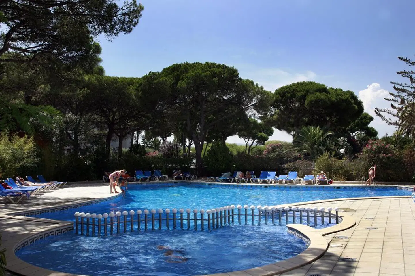 Blaumar OUTDOOR_POOL