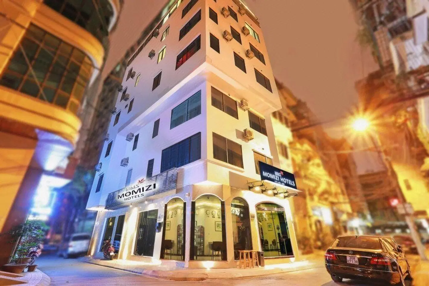 Momizi Business Hotel EXTERIOR