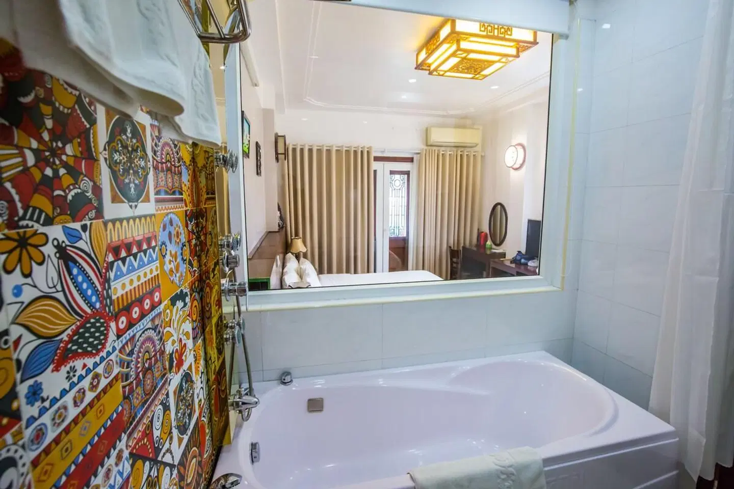 Hanoi Stella Hotel Badezimmer