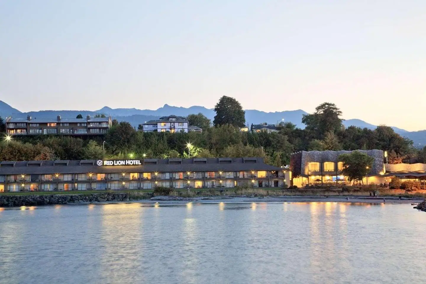 Red Lion Hotel Port Angeles Harbor LANDSCAPE