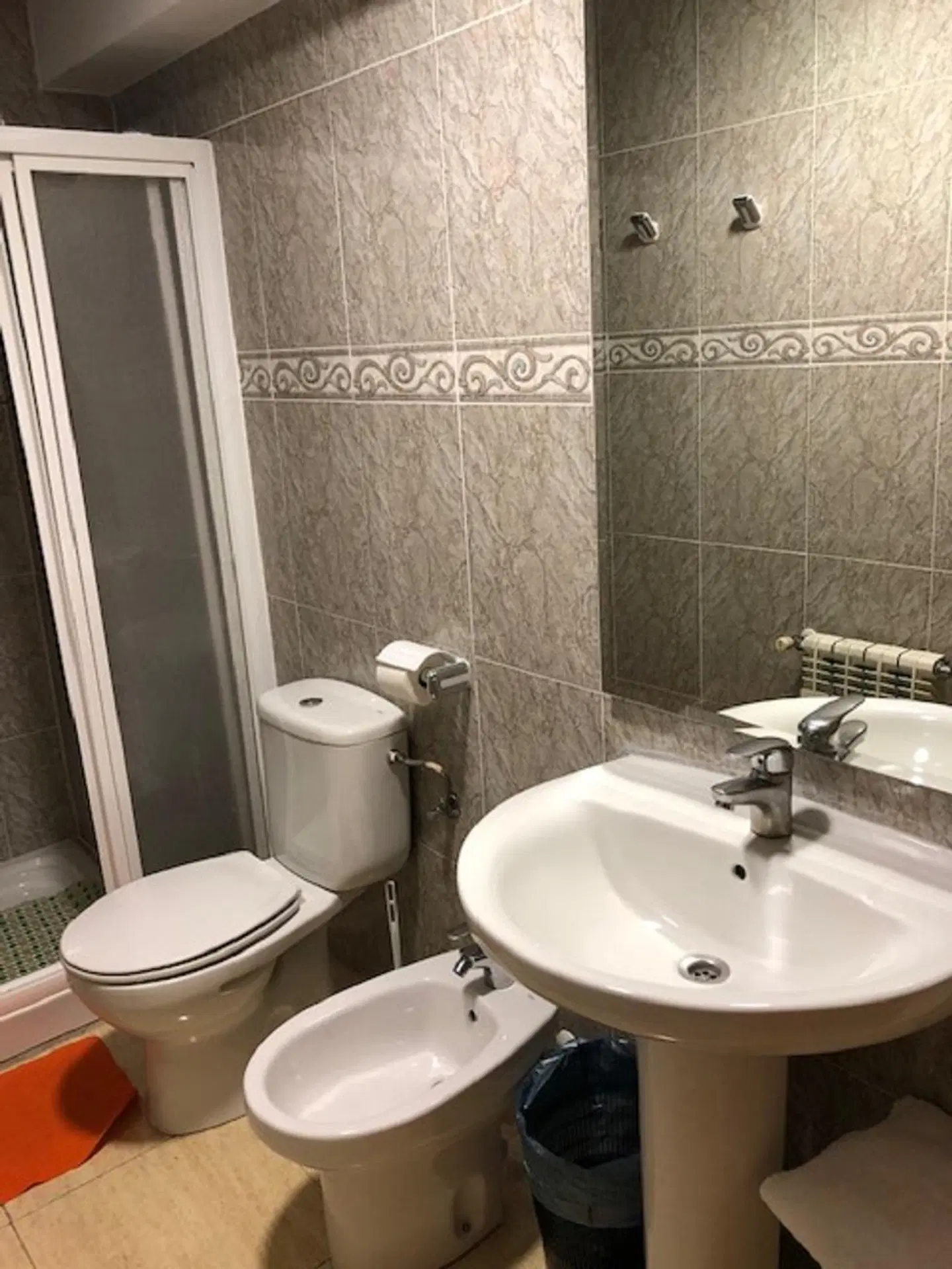 Hotel Gil Badezimmer