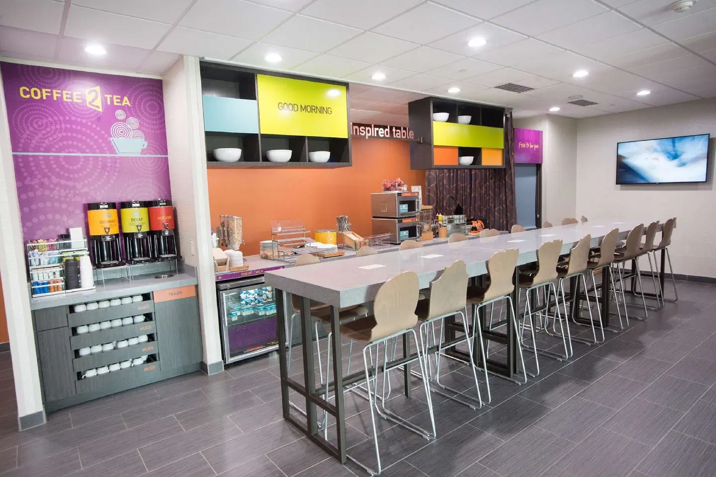 Home2 Suites by Hilton Tulsa Hills Bar