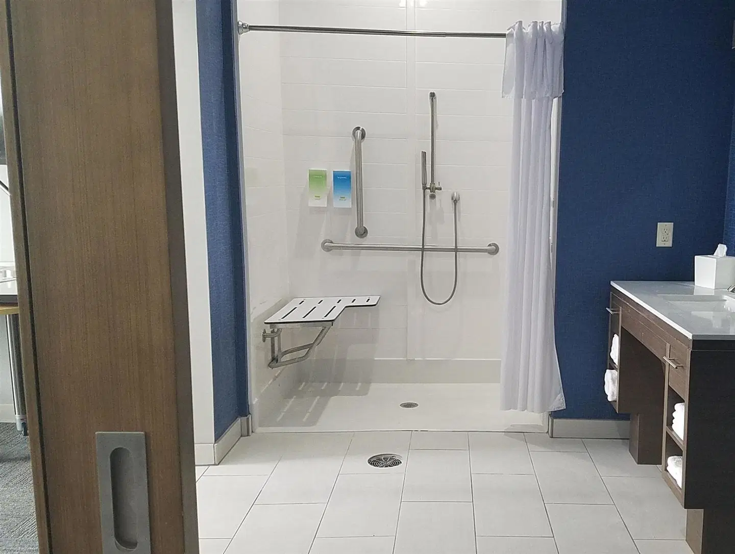 Home2 Suites by Hilton Tulsa Hills Badezimmer