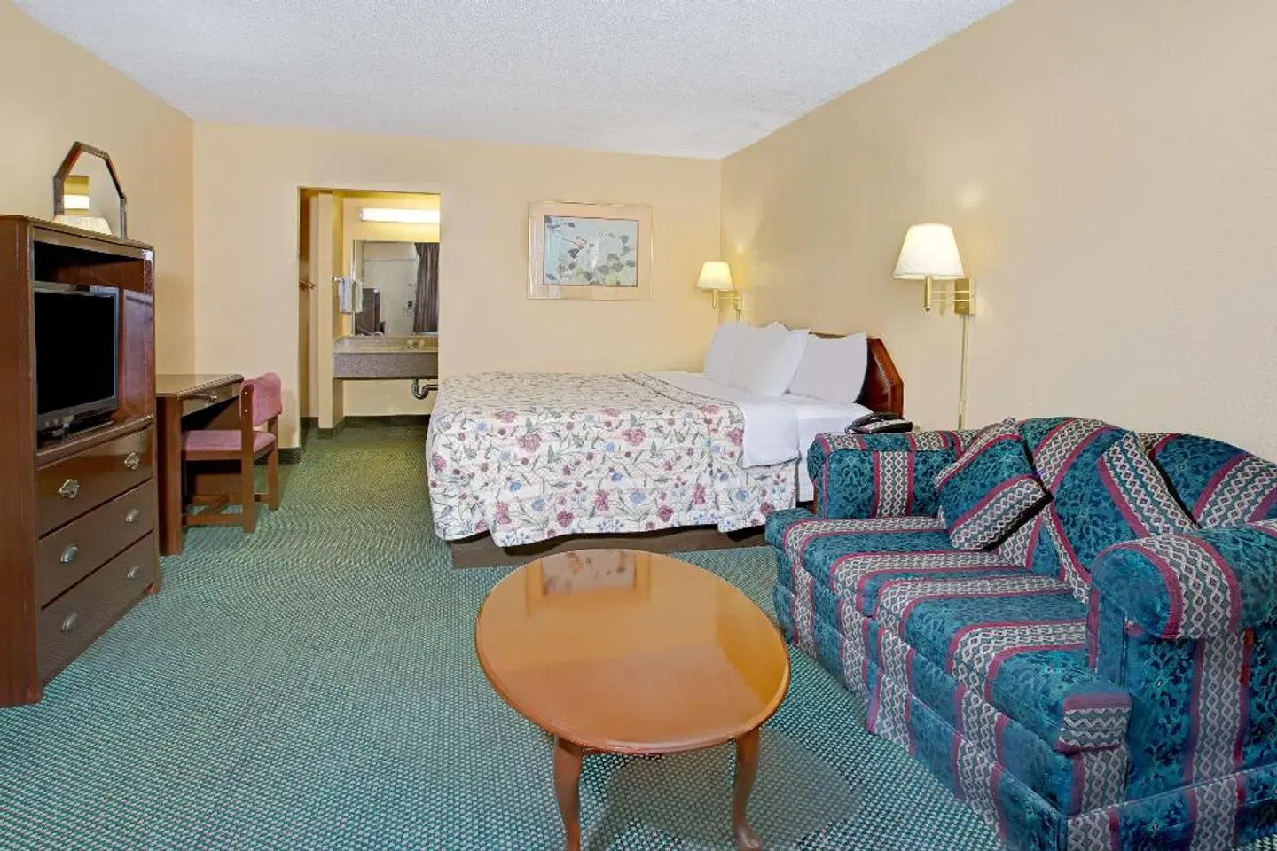 Days Inn by Wyndham Alexandria South ROOM_EXAMPLE