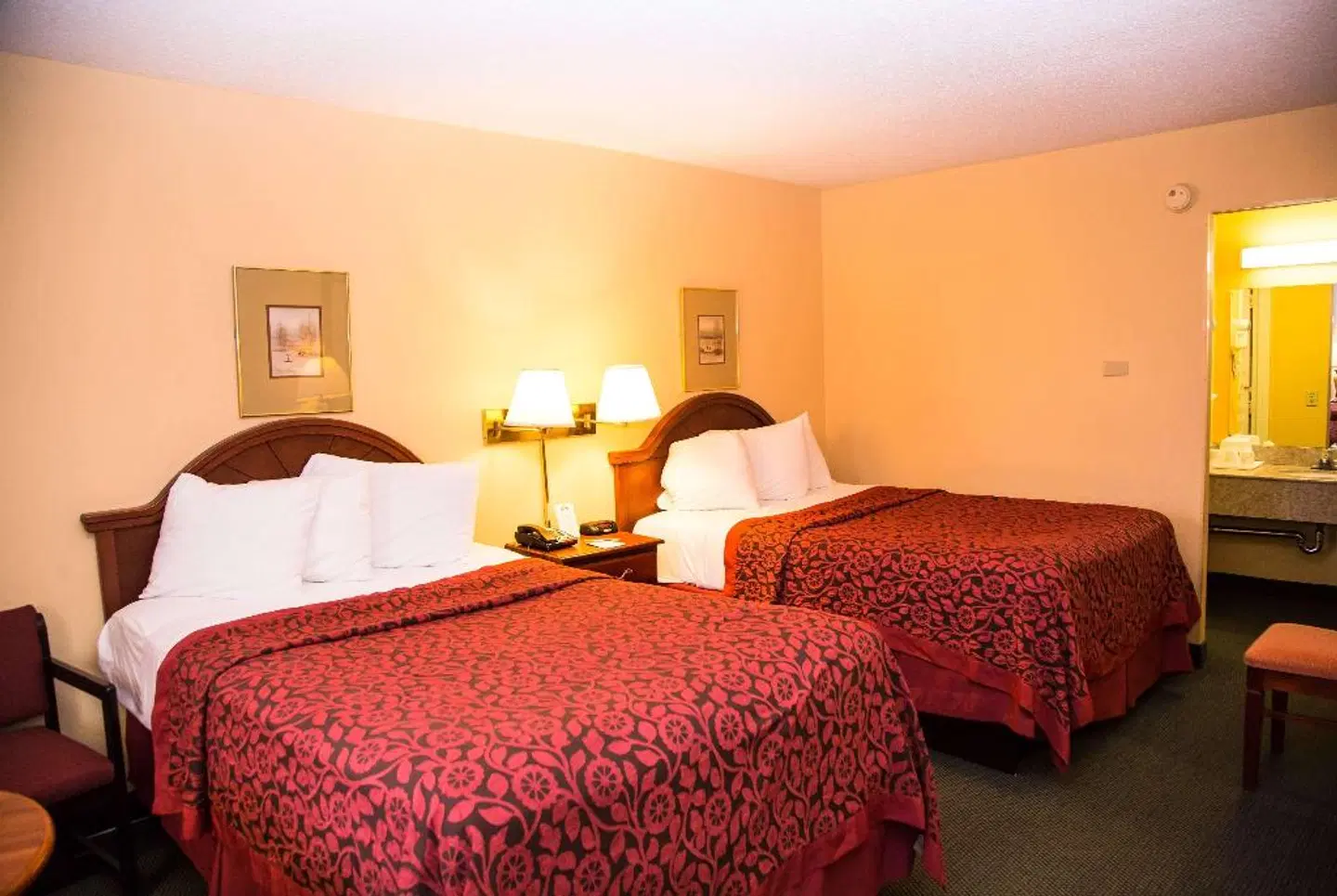 Days Inn by Wyndham Alexandria South ROOM_EXAMPLE