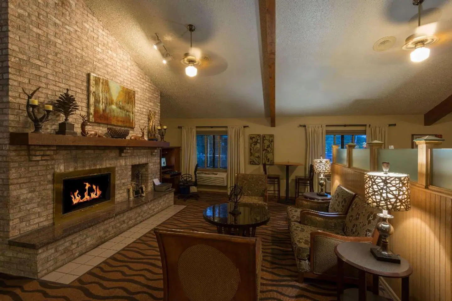 AmericInn by Wyndham Minocqua LOUNGE_LOBBY