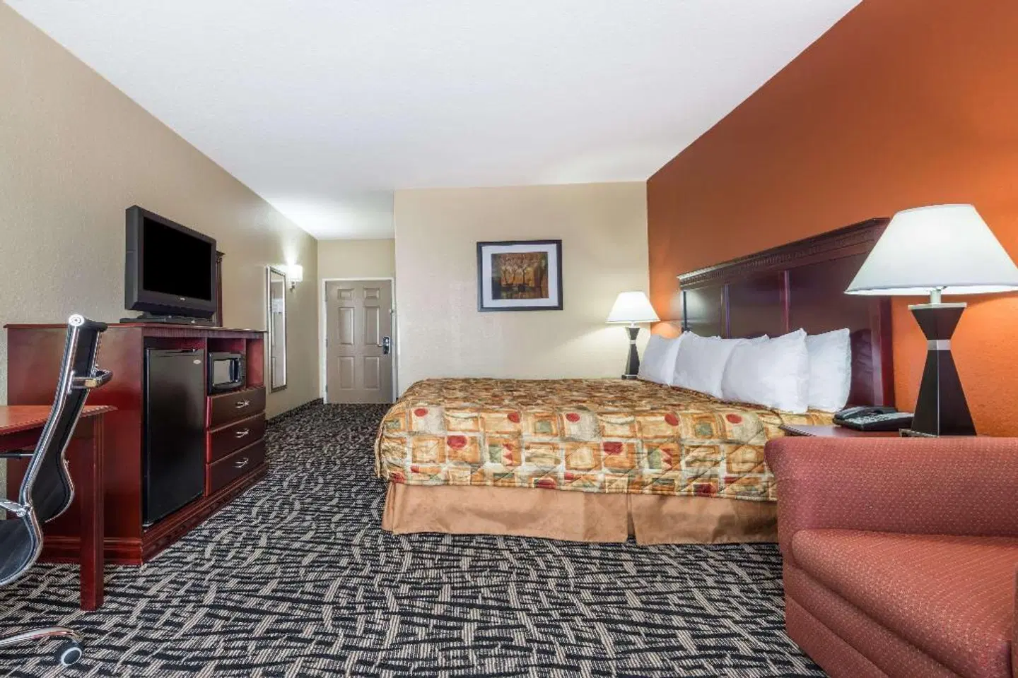 Days Inn & Suites by Wyndham Prattville-Montgomery ROOM_EXAMPLE