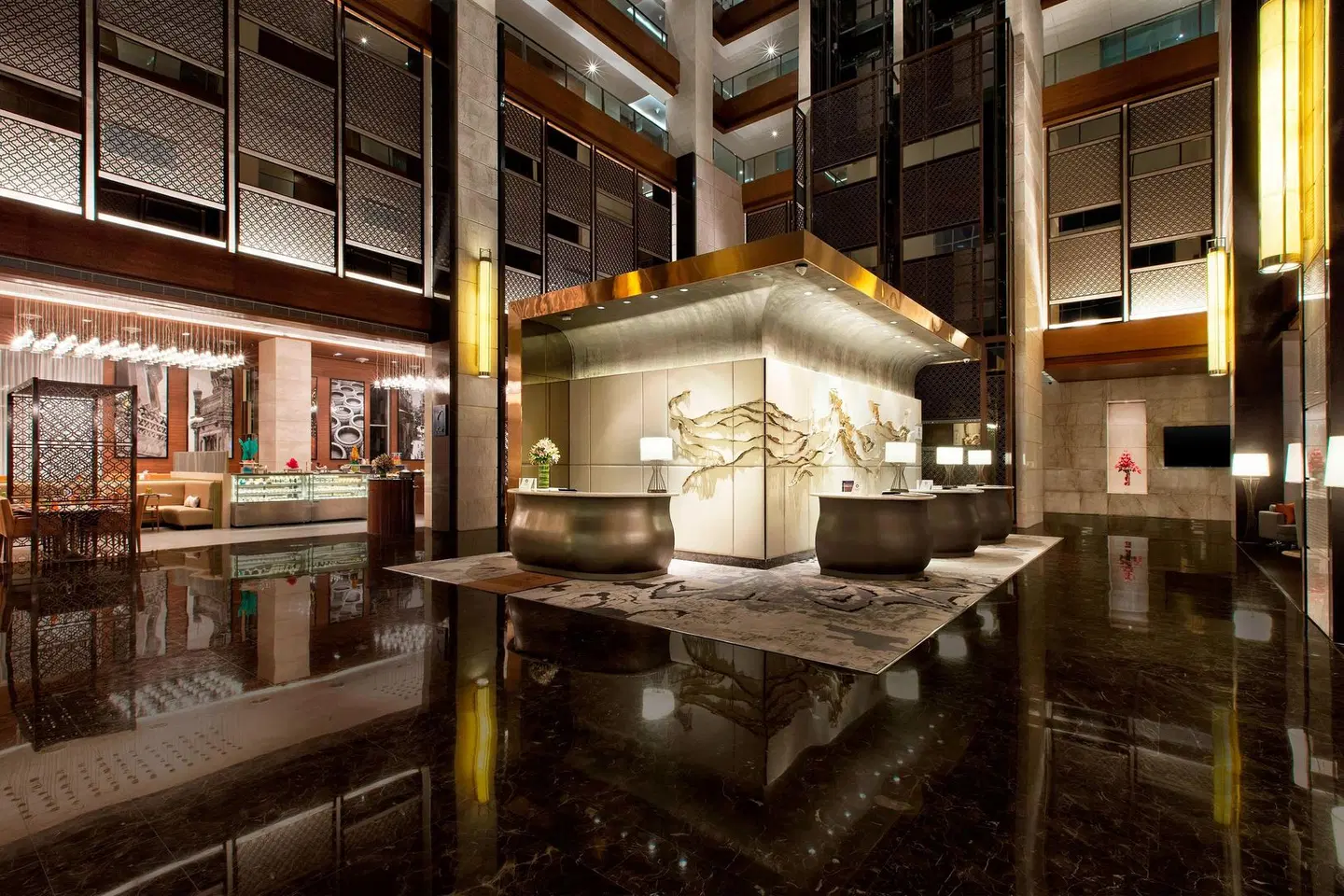 Sheraton Hyderabad Hotel LOUNGE_LOBBY