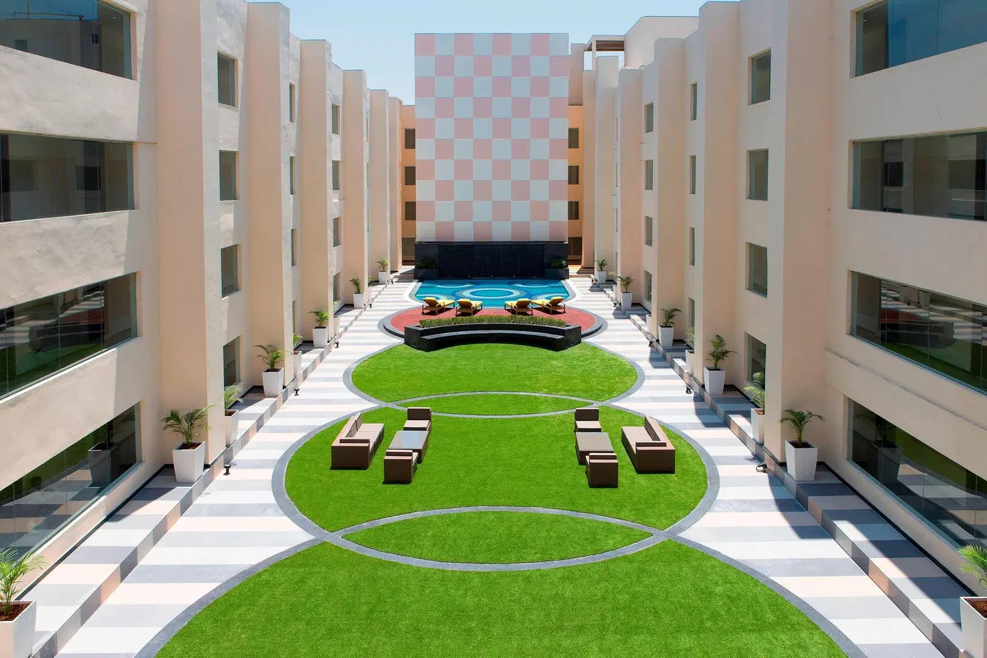 Sheraton Hyderabad Hotel SPORTS_AND_LEISURE