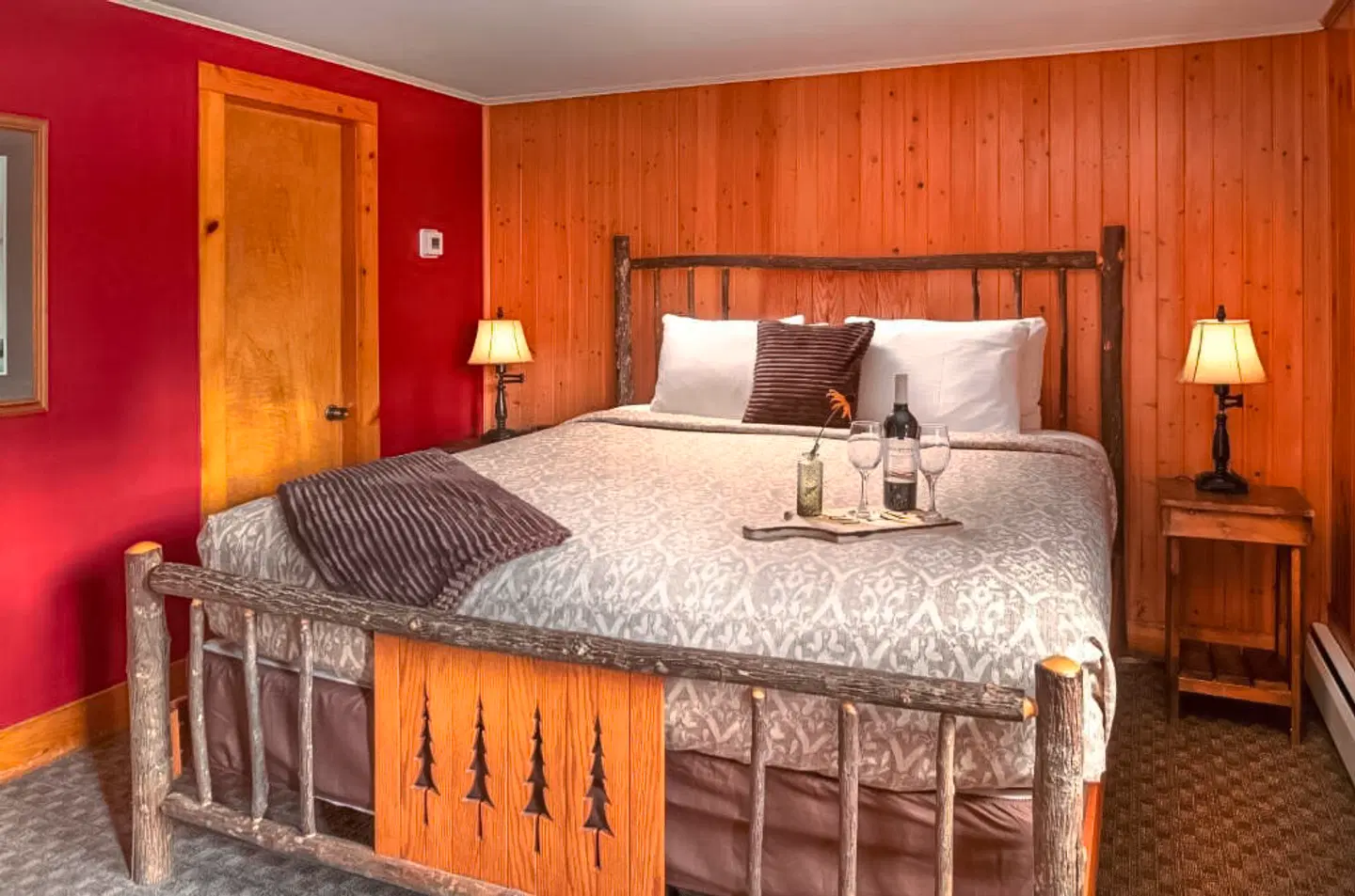 Whitney's Inn at Jackson ROOM_EXAMPLE