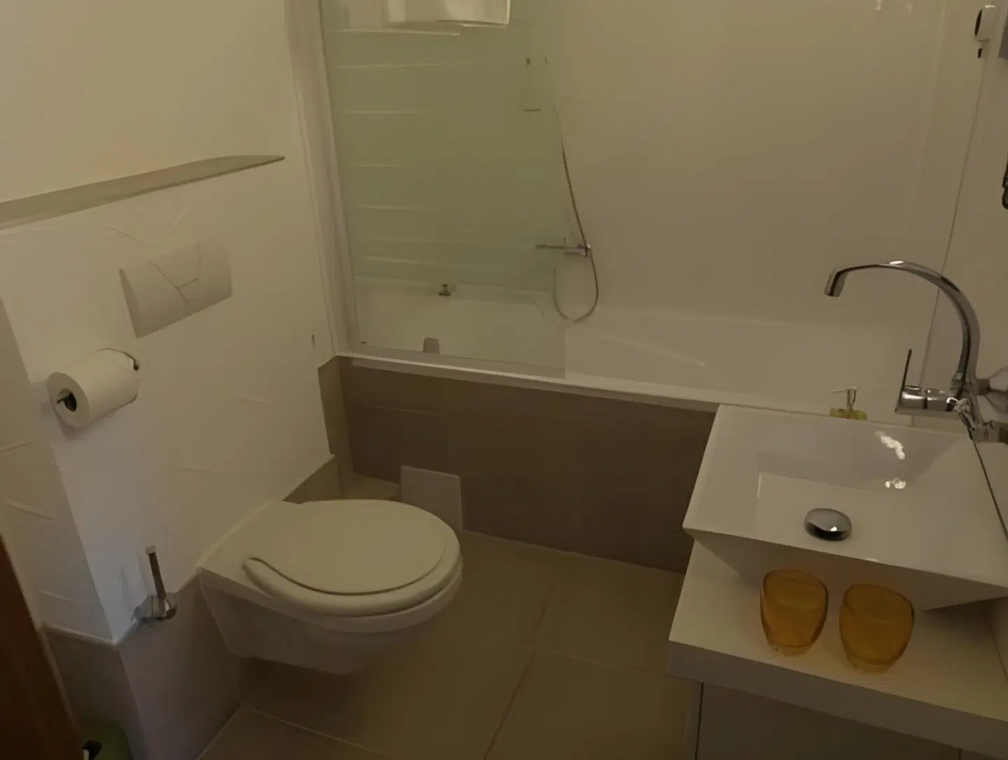 Hotel al Faro Lodge Badezimmer