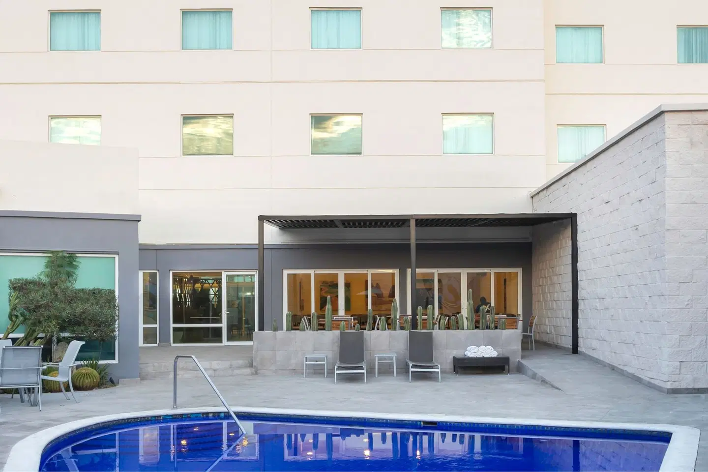 Fairfield Inn by Marriott Los Cabos EXTERIOR
