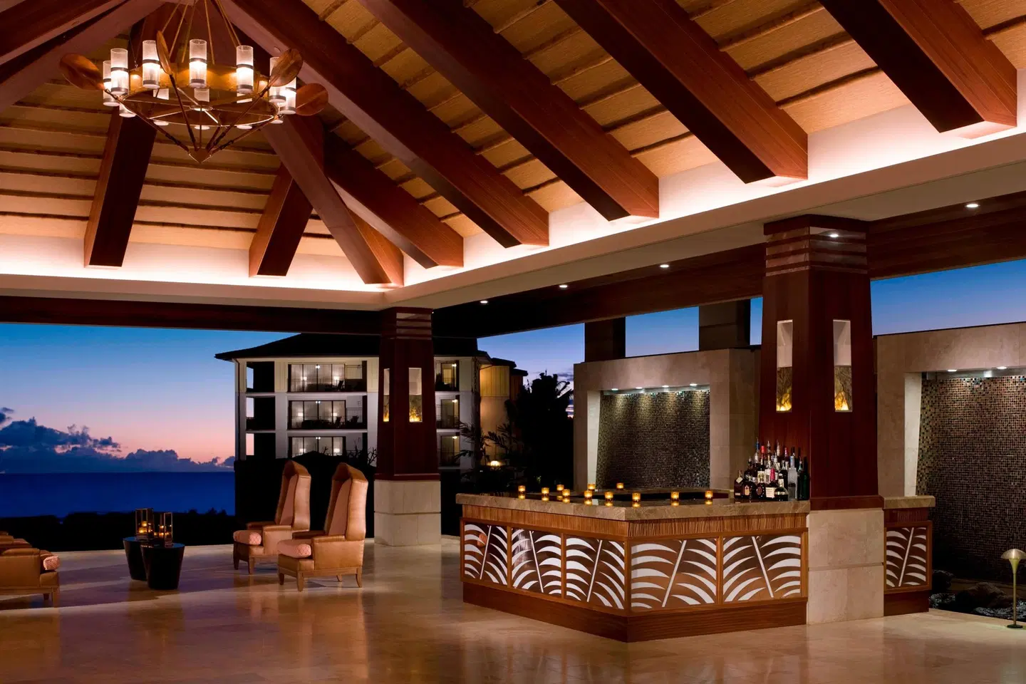 Koloa Landing Resort At Poipu Beach Bar
