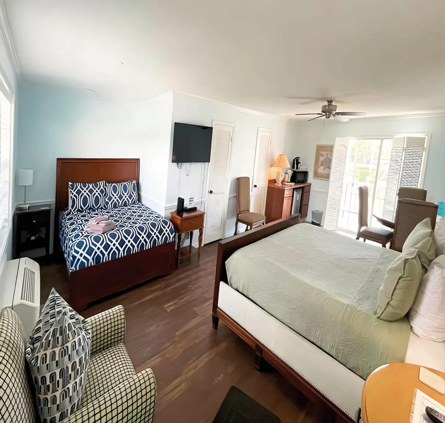 The BoatHouse Motel ROOM_EXAMPLE