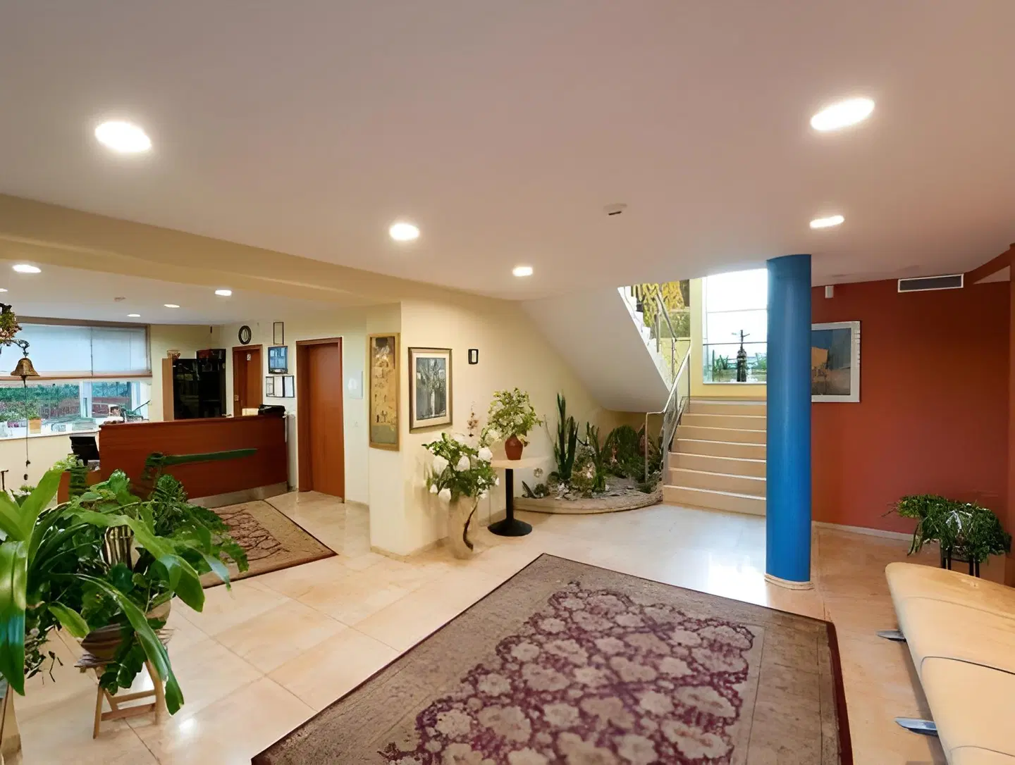 Smelyne LOUNGE_LOBBY