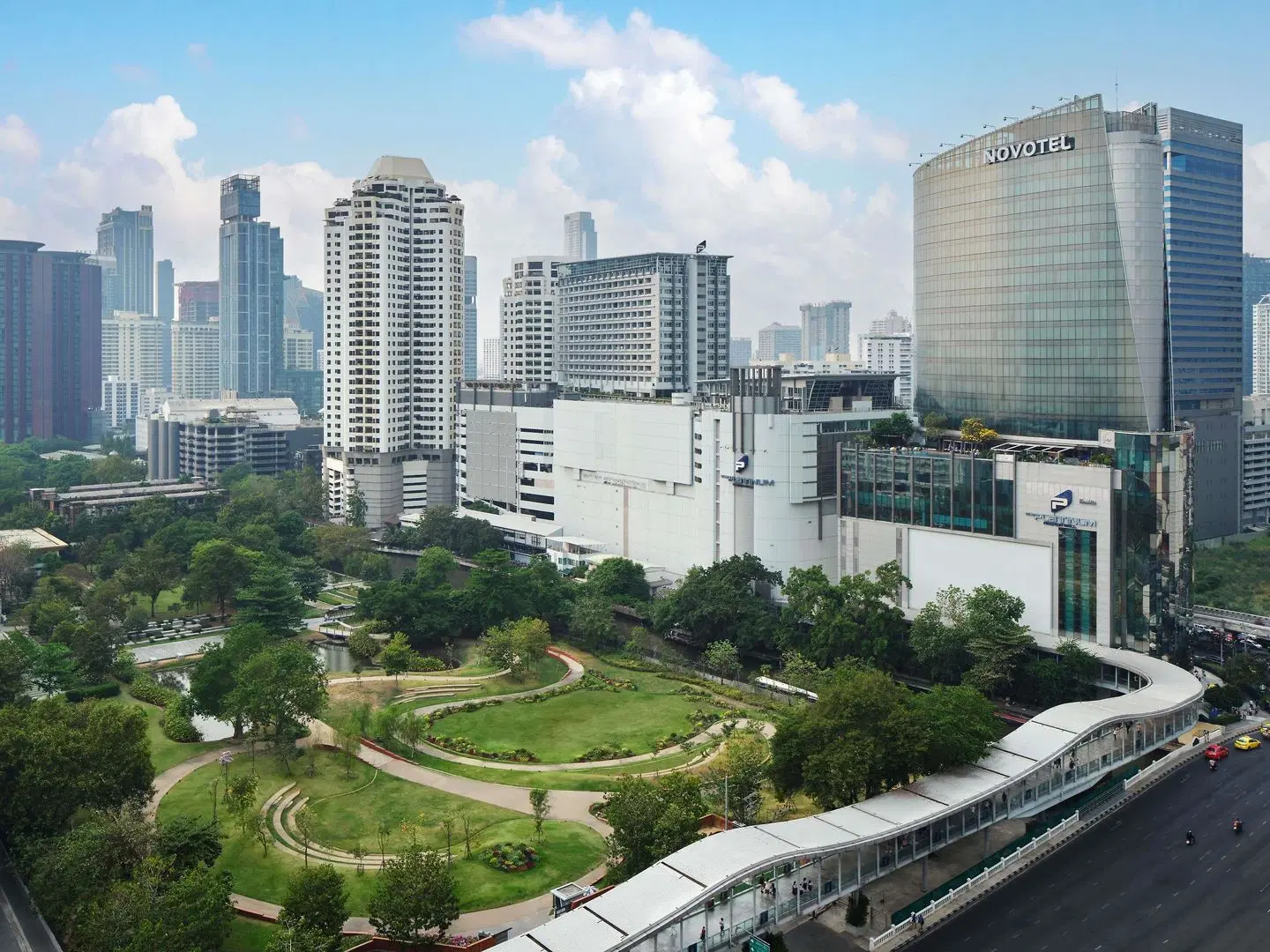 Novotel Bangkok Platinum Pratunam EXTERIOR
