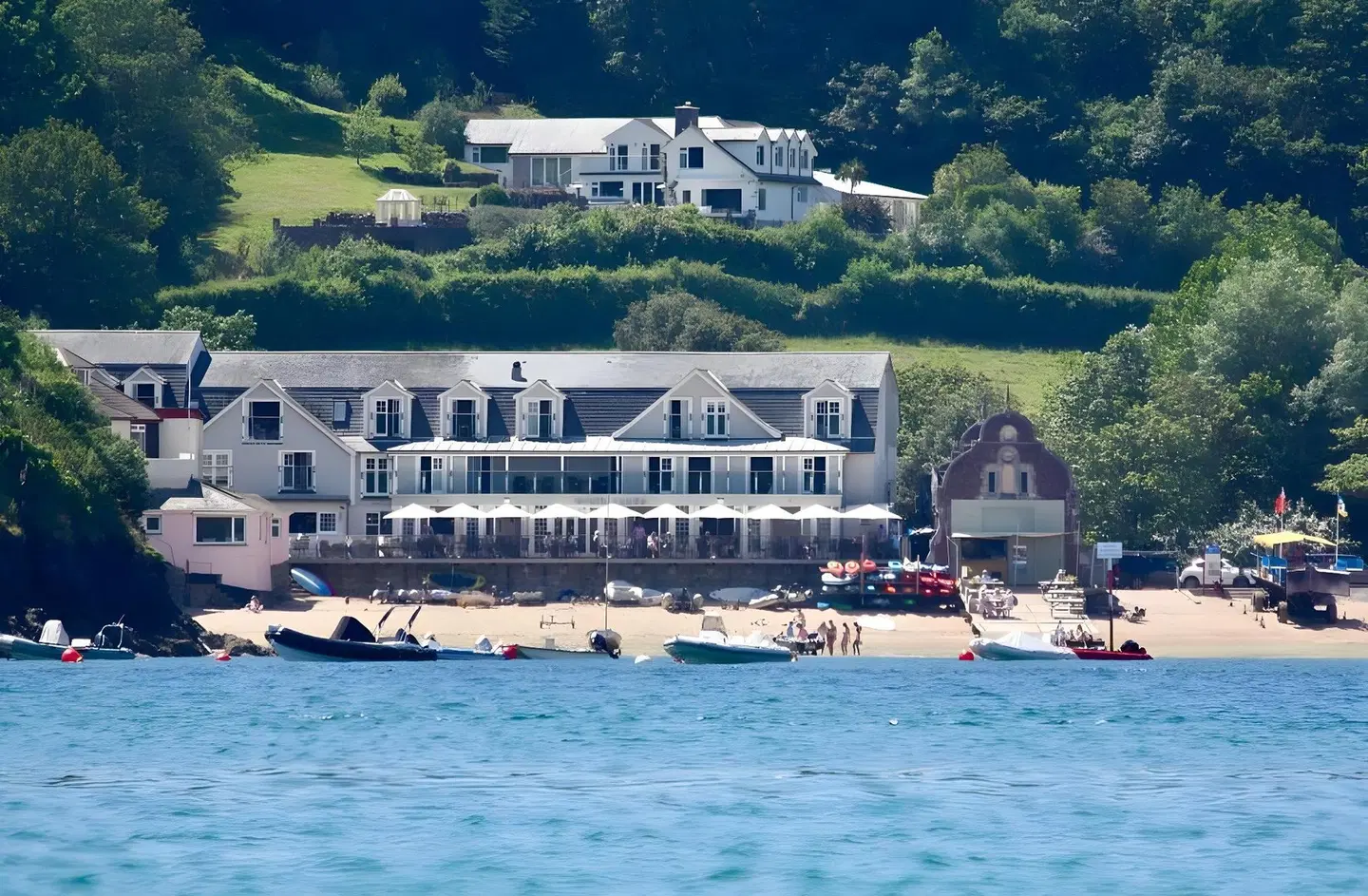 The South Sands Hotel EXTERIOR