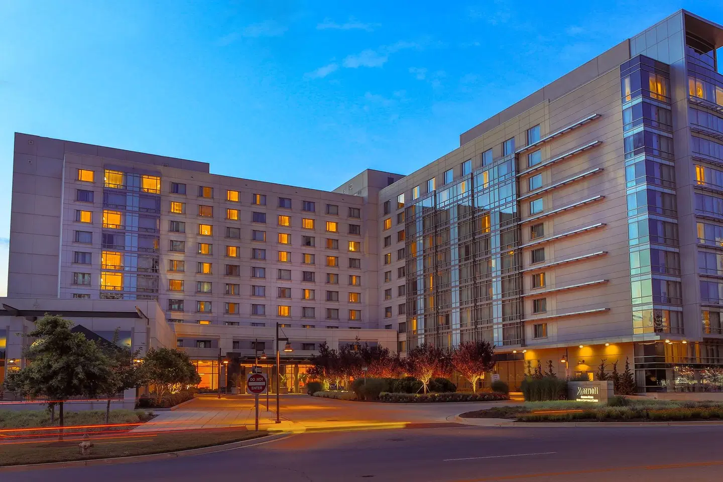 Bethesda North Marriott Hotel & Conference Center EXTERIOR