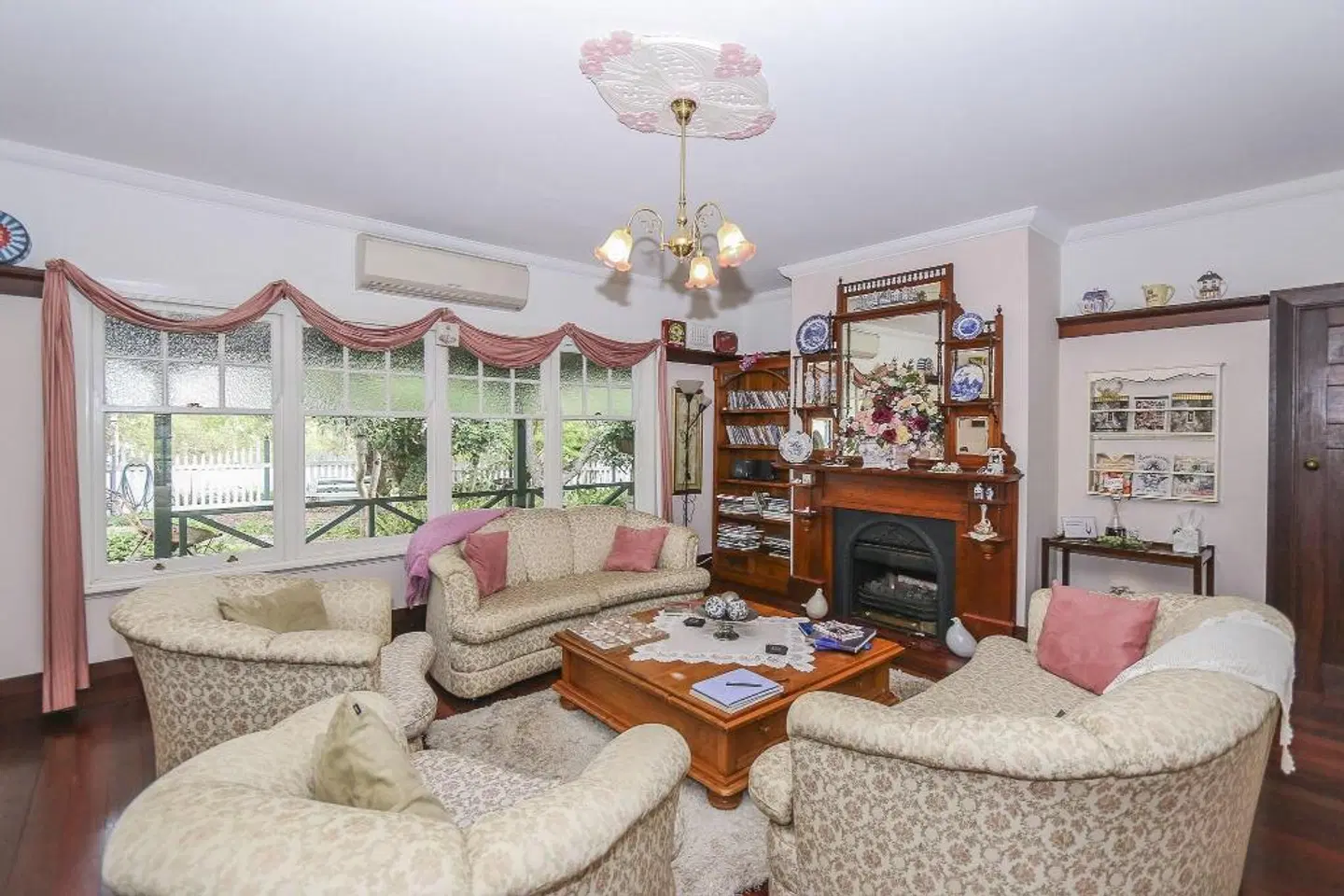 Rosebridge House Bed & Breakfast LOUNGE_LOBBY