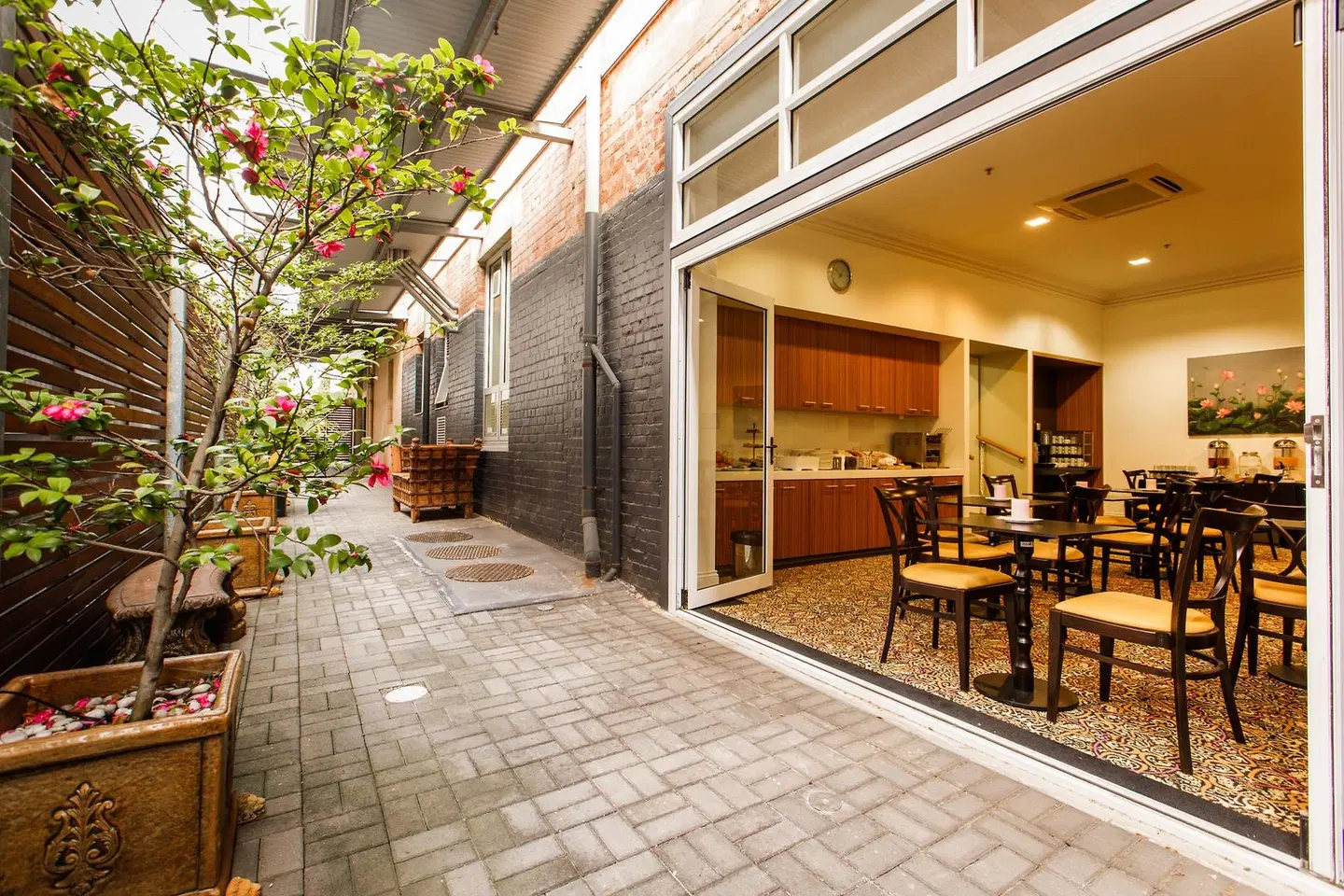 Adabco Boutique Hotel Adelaide EXTERIOR